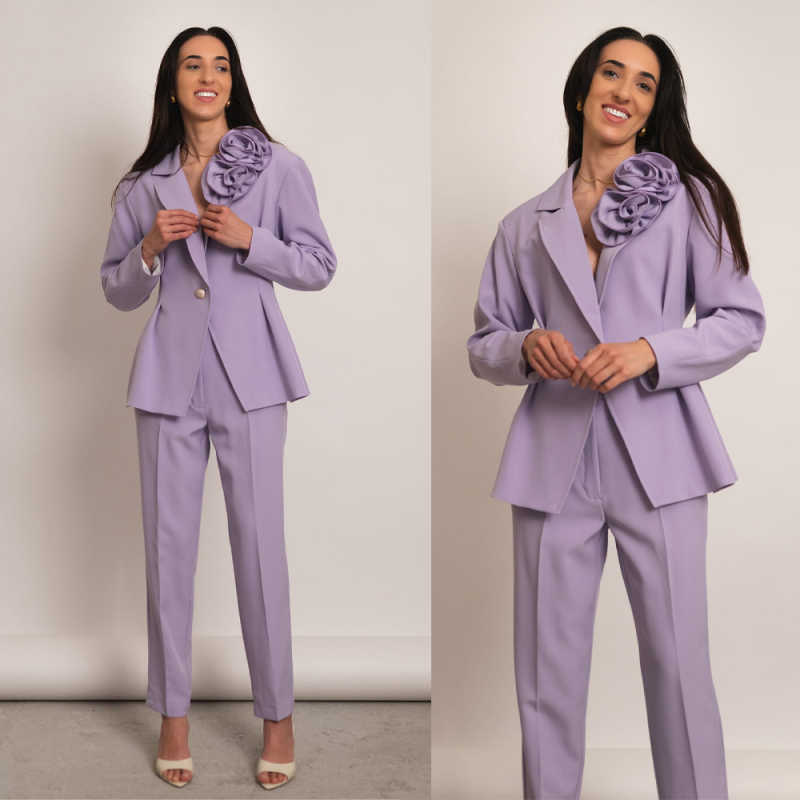 Women Formal Wear For Conference - 鮮やかなペプラムデザインのレディーススーツセット、ラペル付きダブルブレストブレザー、ミディ丈ペンシルスカート、ビジネス面接やフォーマルな会議に最適、カスタマイズ可能