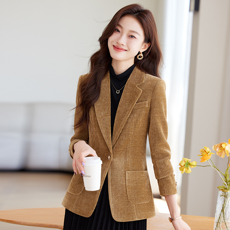 レディースブレザーコート 女性用 ブラック レッド カーキ  - Women Formal Wear Blazers のレビューと価格