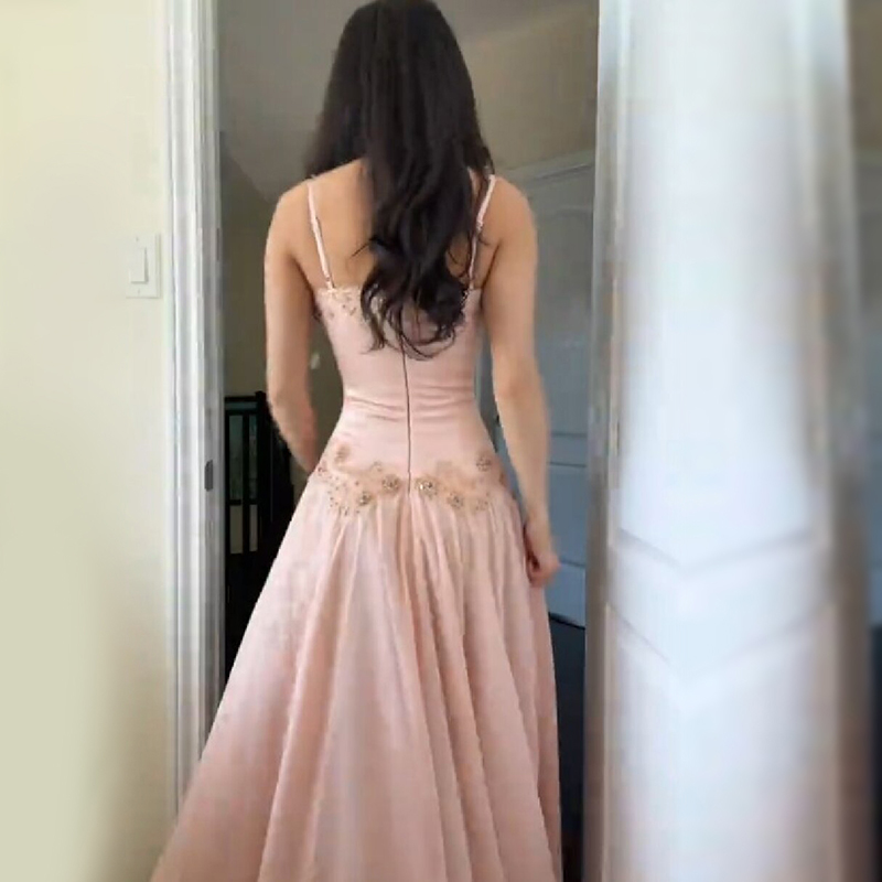 エレガントなVネックピンクのストラップレスマキシドレス、豪華 - Women Formal Wear Dress のレビューと価格
